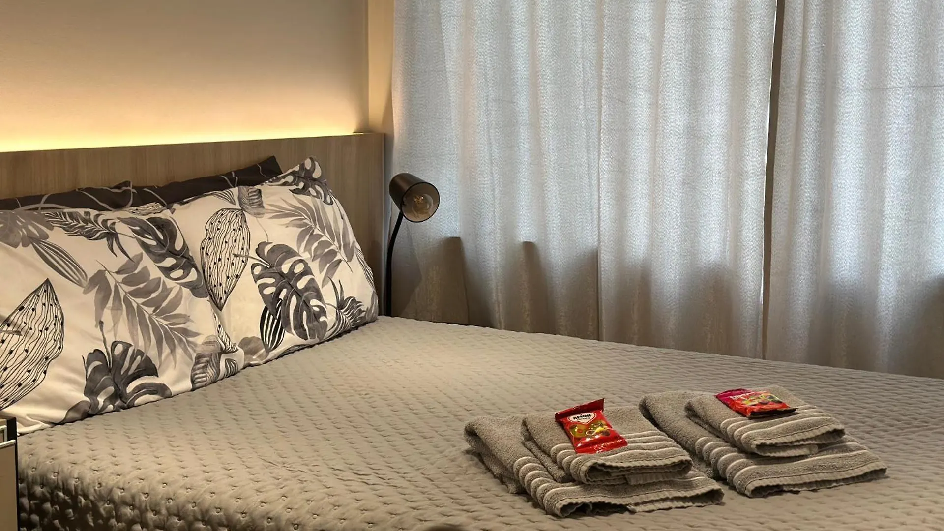 Apartment Studio 401 - 3 Min Da Santa Casa Com Garagem Porto Alegre